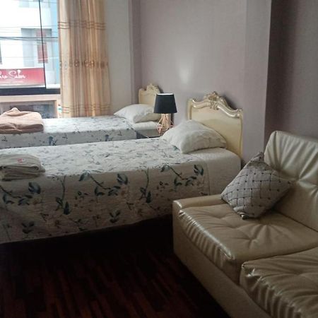 Strenua - Las Quintanas Hostel Трухильо Екстериор снимка