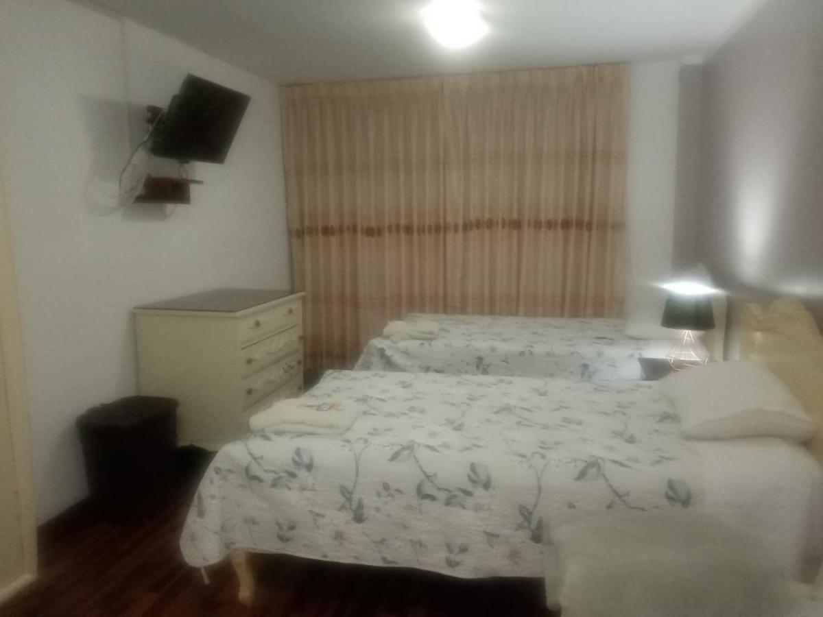Strenua - Las Quintanas Hostel Трухильо Екстериор снимка