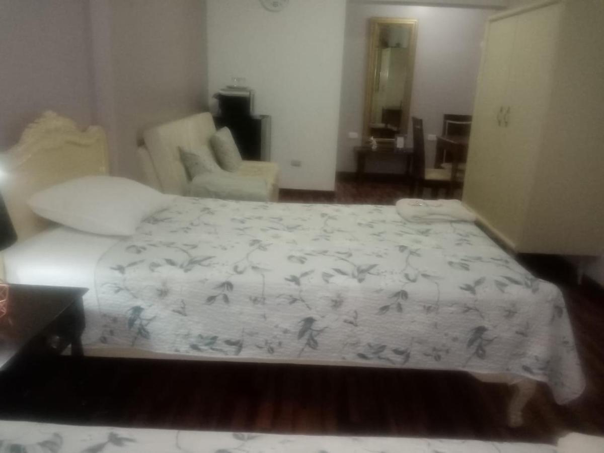 Strenua - Las Quintanas Hostel Трухильо Екстериор снимка