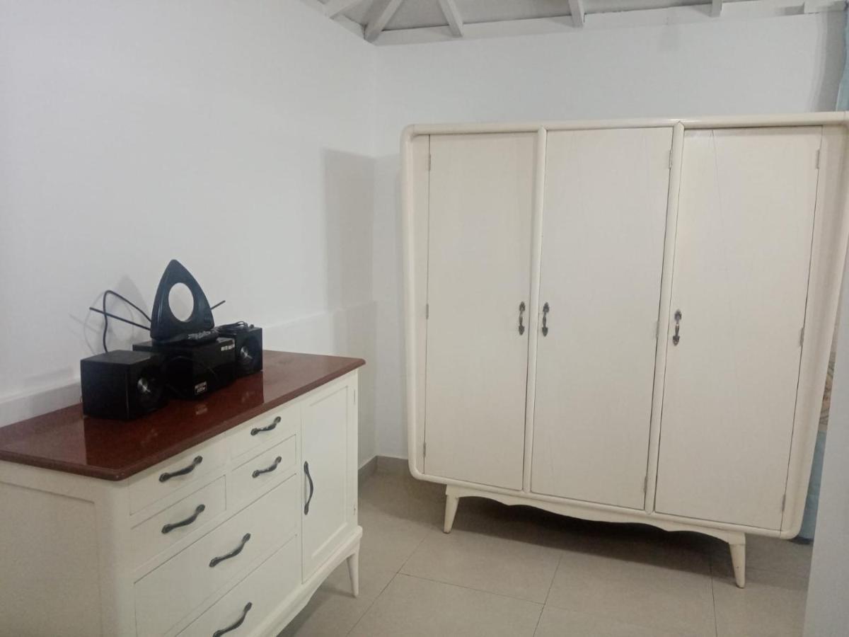 Strenua - Las Quintanas Hostel Трухильо Екстериор снимка