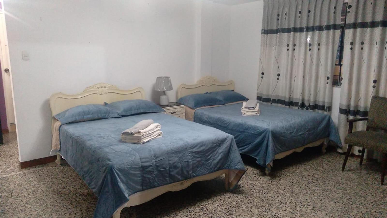 Strenua - Las Quintanas Hostel Трухильо Екстериор снимка
