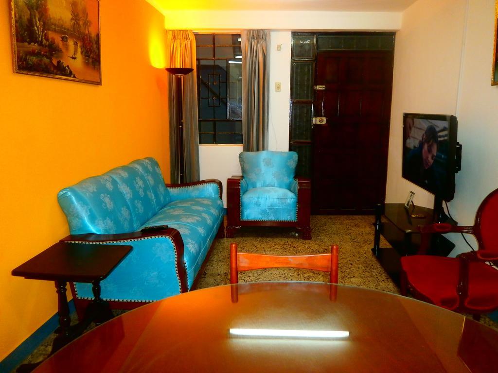 Strenua - Las Quintanas Hostel Трухильо Екстериор снимка