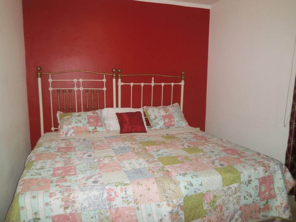 Strenua - Las Quintanas Hostel Трухильо Екстериор снимка
