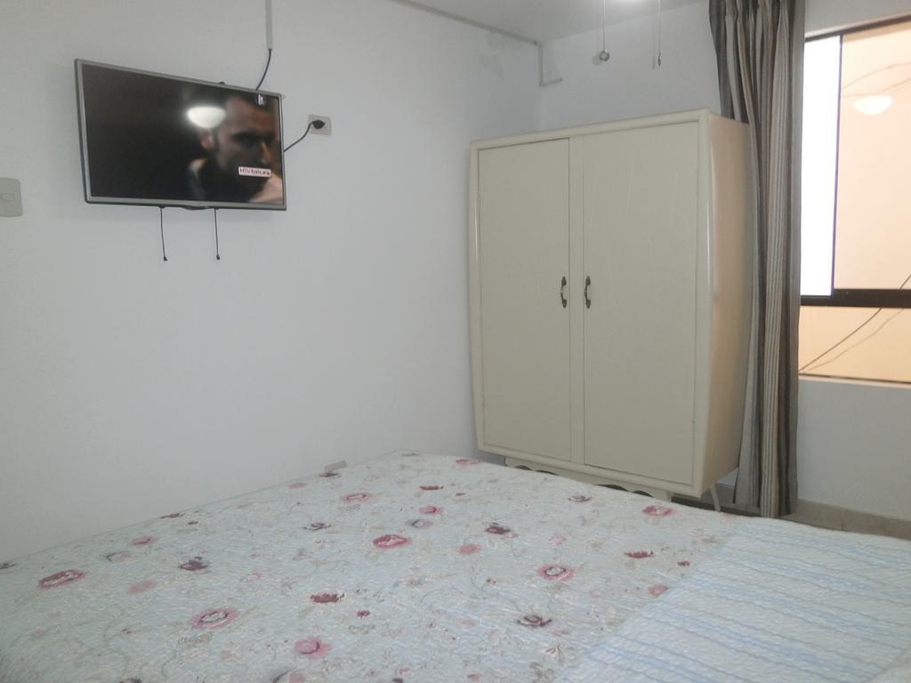 Strenua - Las Quintanas Hostel Трухильо Екстериор снимка