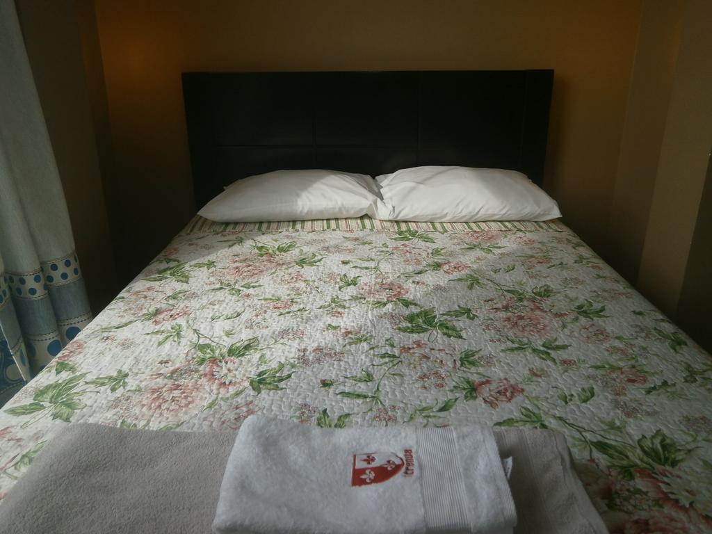Strenua - Las Quintanas Hostel Трухильо Екстериор снимка
