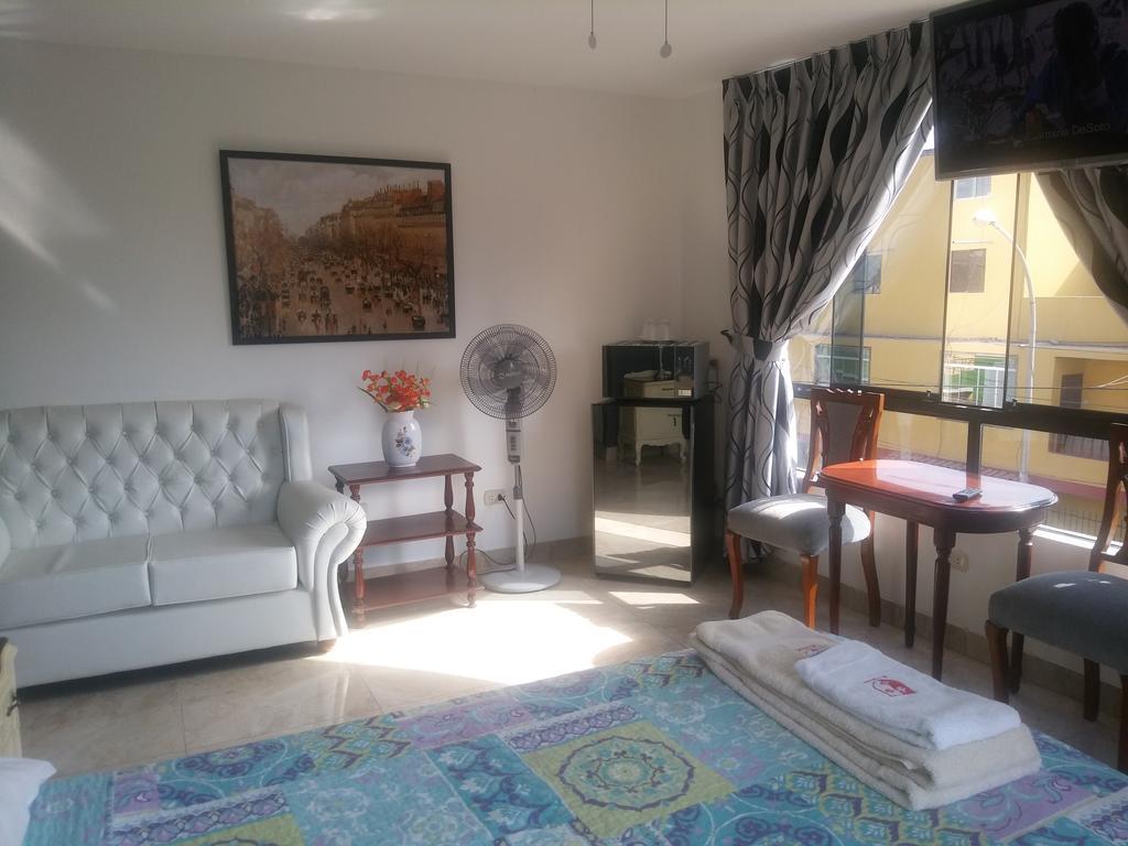 Strenua - Las Quintanas Hostel Трухильо Екстериор снимка
